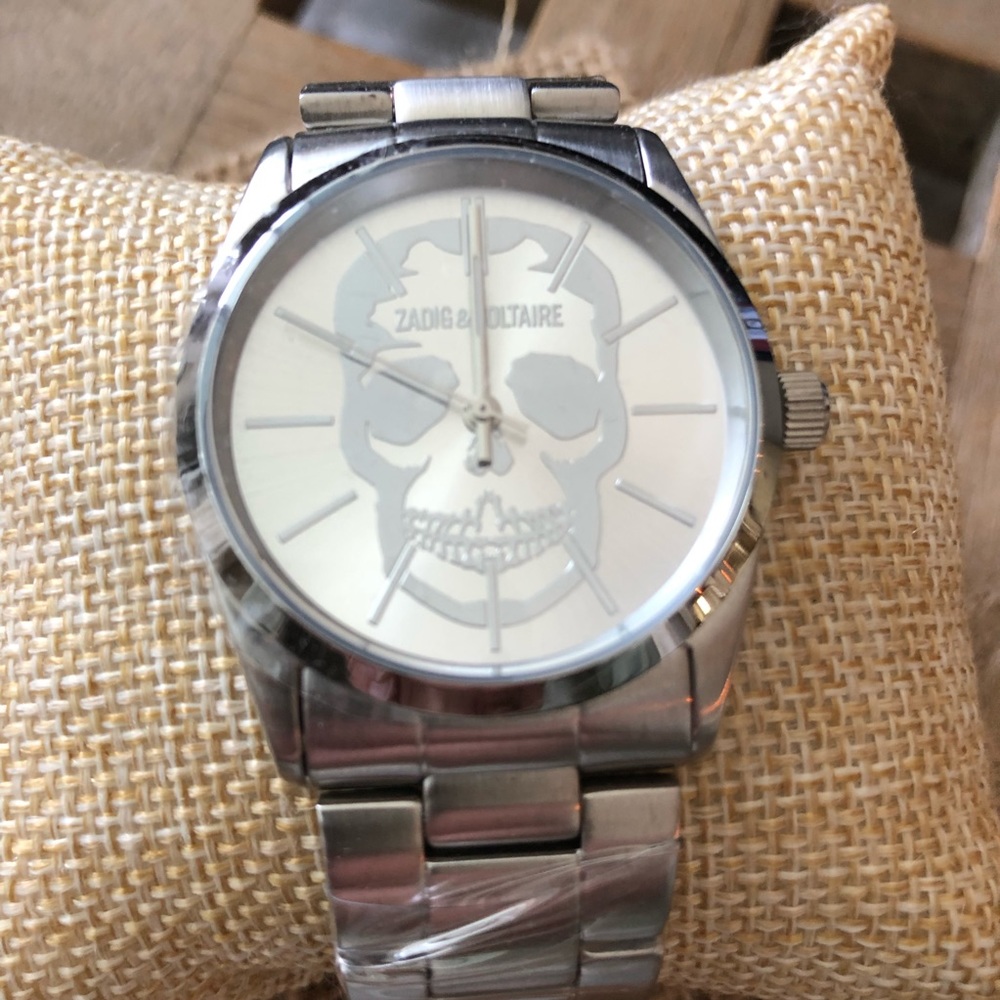 Fashion Skull Watch SS